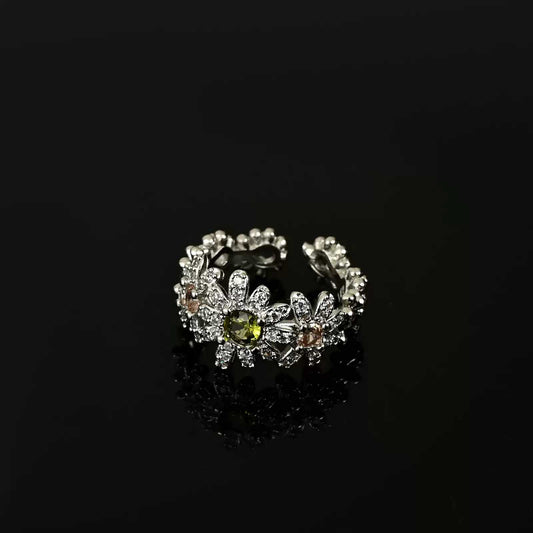 Green Daisy Flower Ring